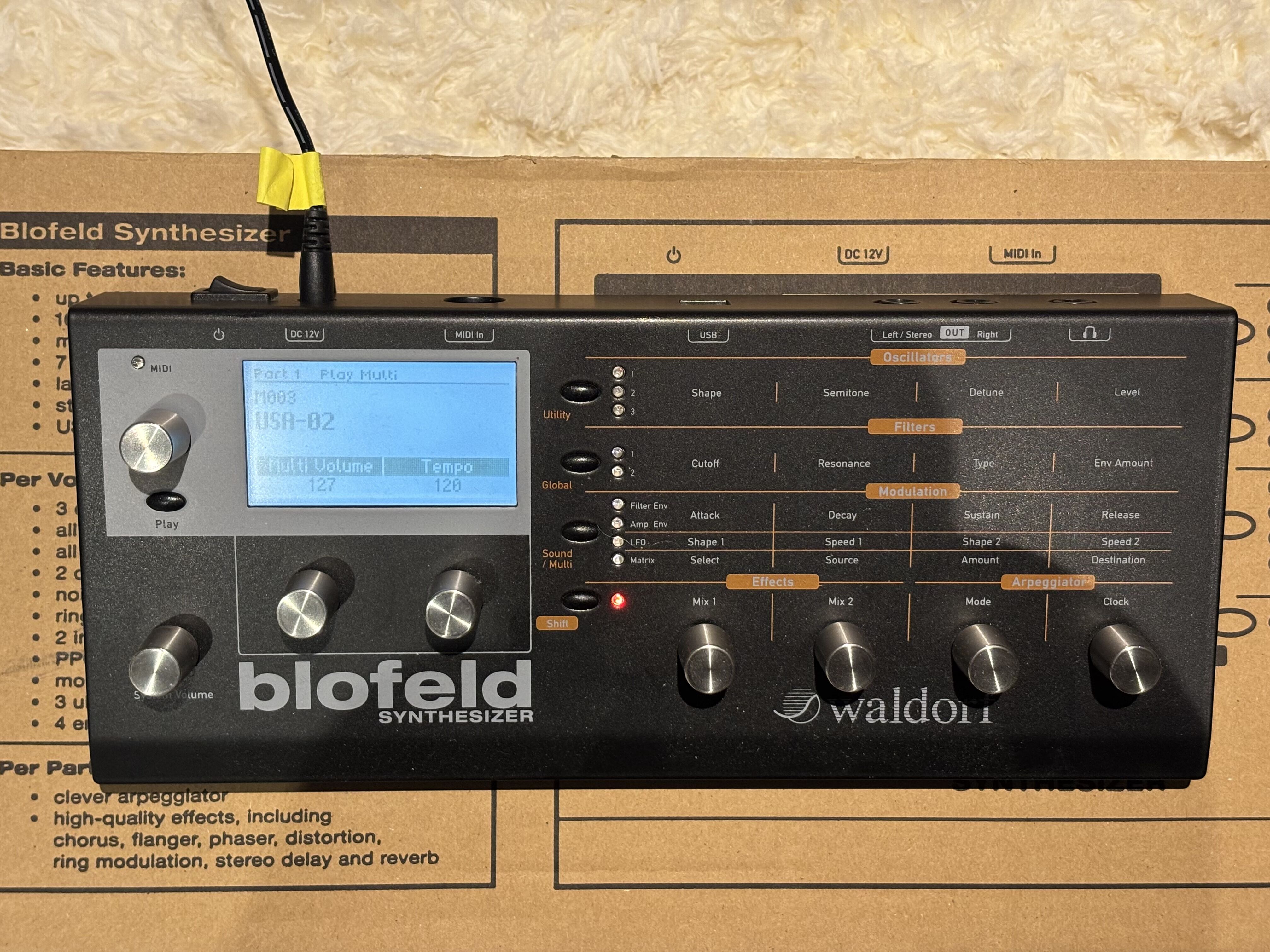 Waldorf Blofeld desktop black