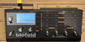 Waldorf Blofeld desktop black