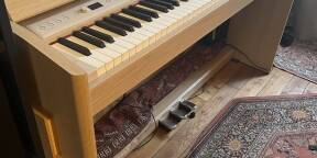 Vends Roland f701