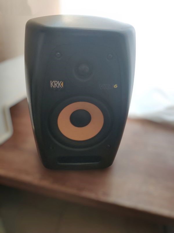 paire de KRK VXT6