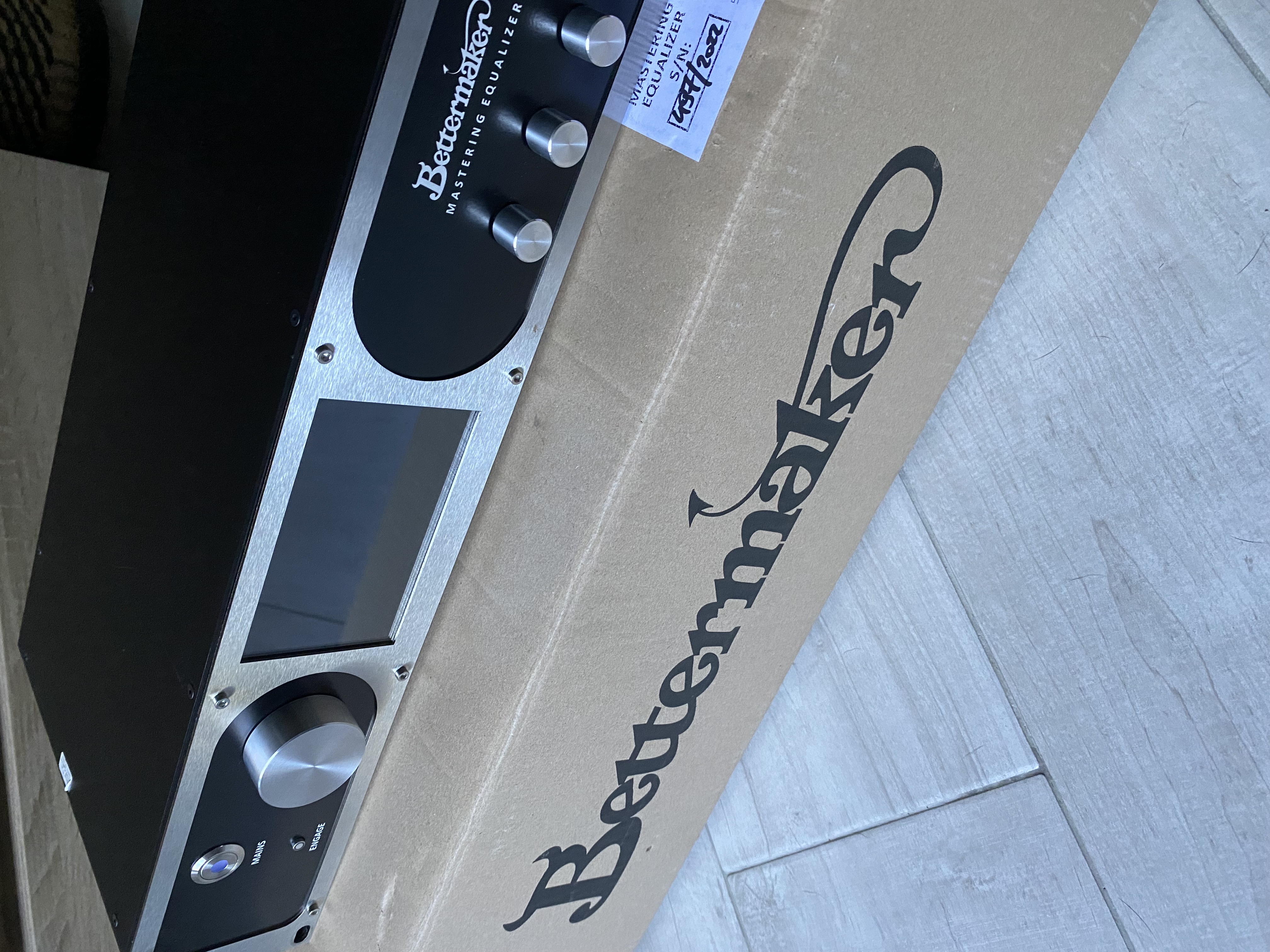 Vends bettermaker mastering equalizer comme neuf 