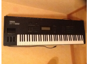 Yamaha SY99 (58531)