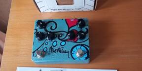 Vends pédale fuzz/leslie/octave/univibe...