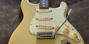 Vends Stratocaster Fernandes FST 50 de 1978 MIJ