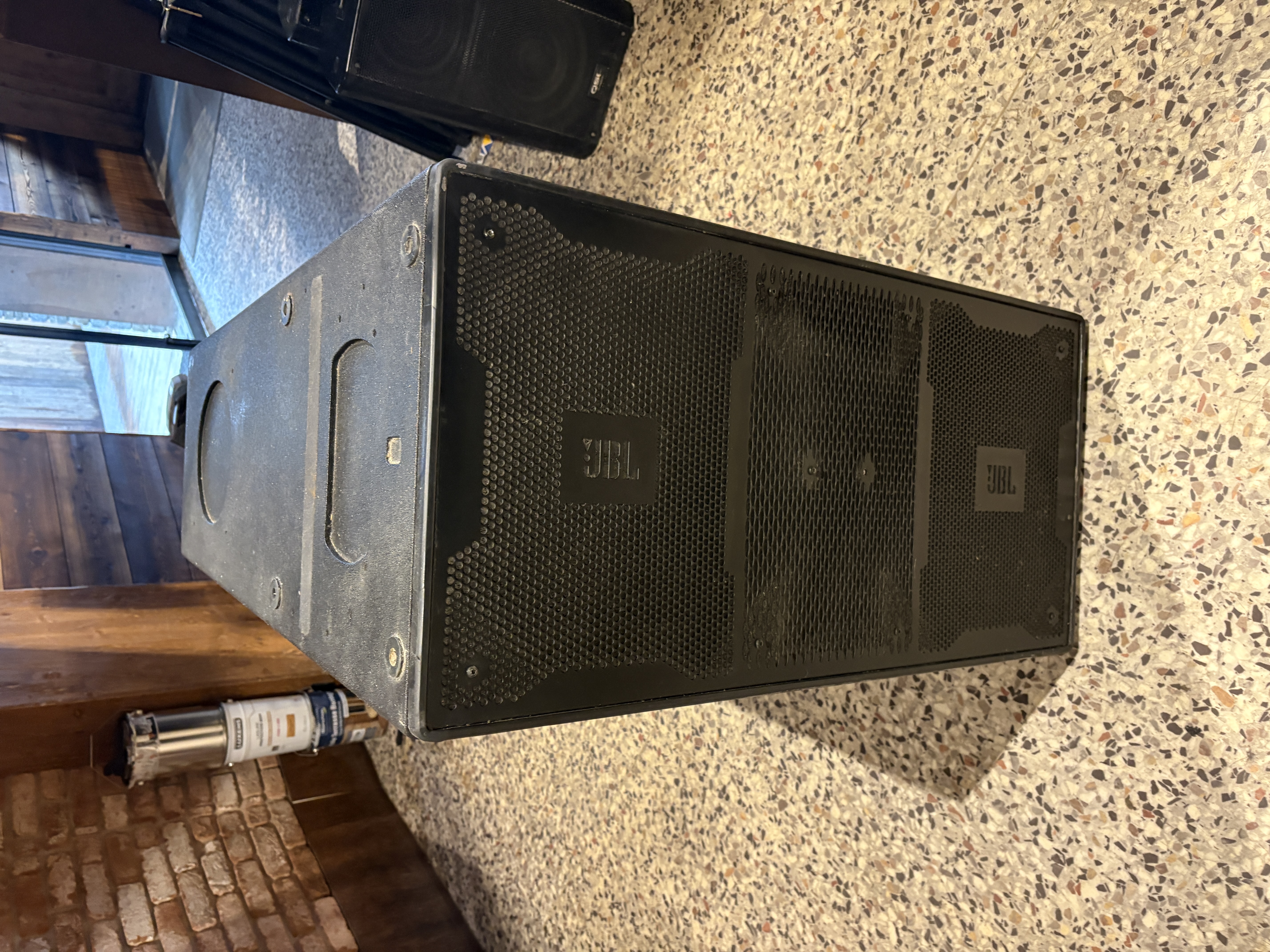 Jbl sub vertec vt 4882 