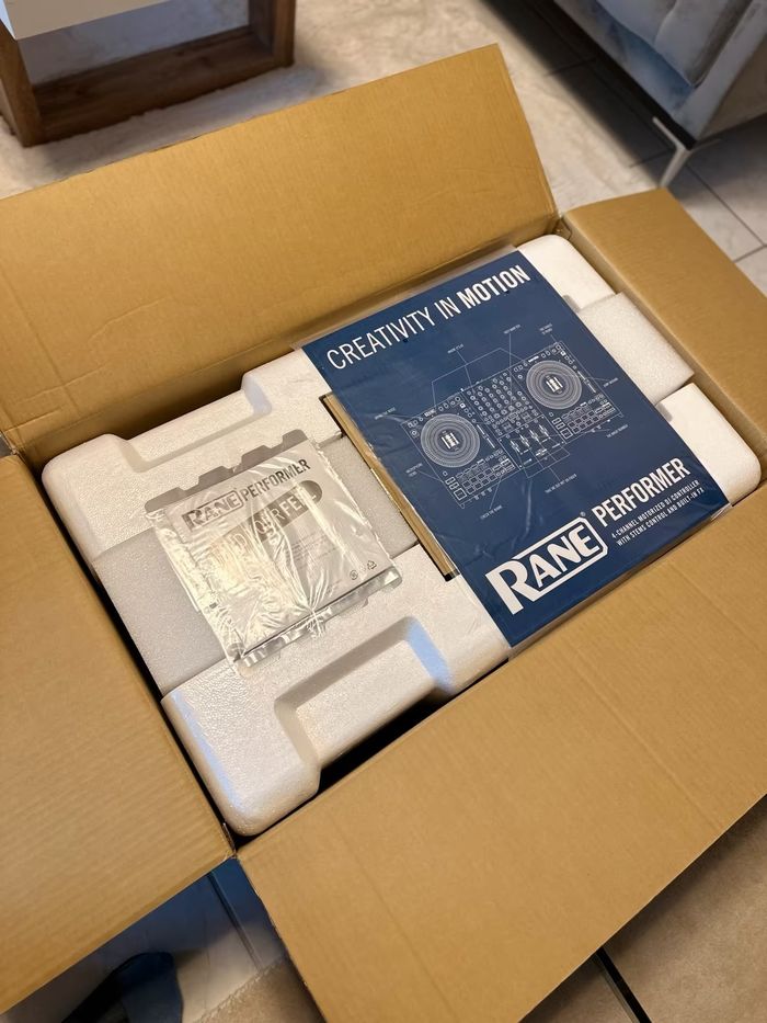 Rane Performer Contrôleur DJ Neuf