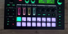 Vends Roland MC-101 Groovebox