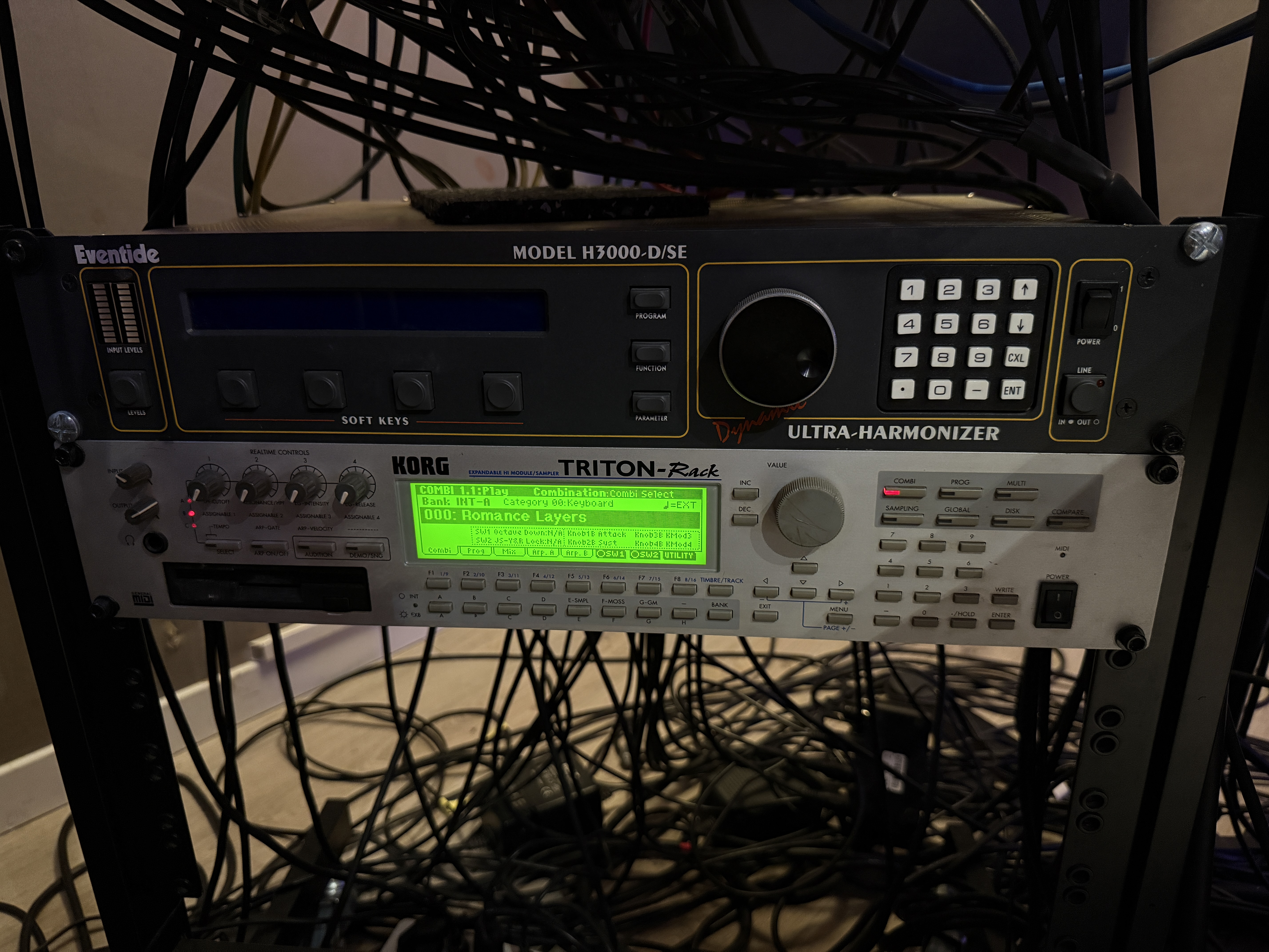 Vends mon Korg triton rack