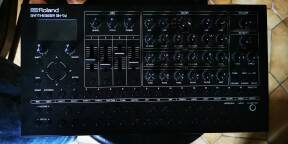 Vends Roland sh-4d