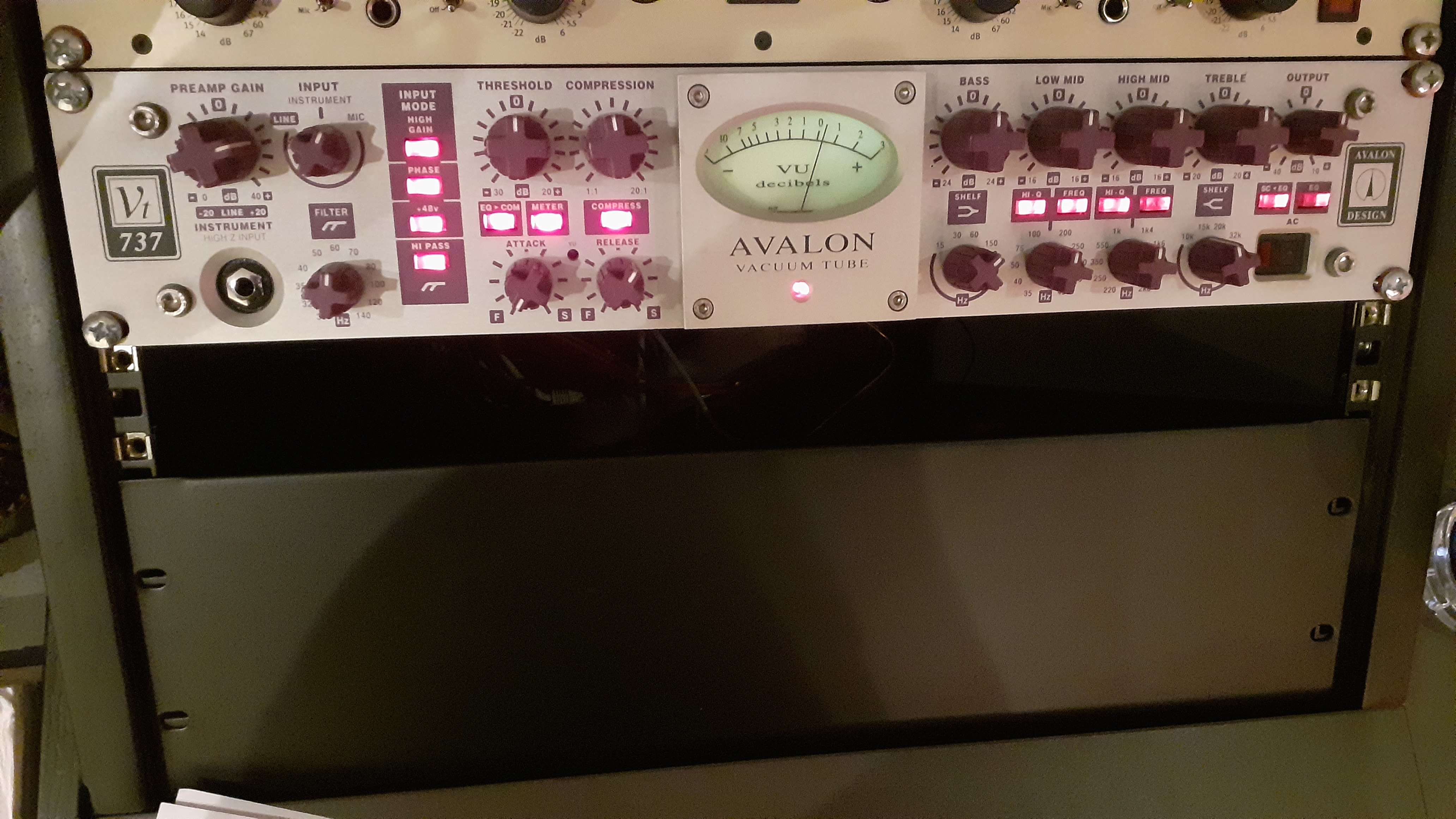 Vends Avalon VT737