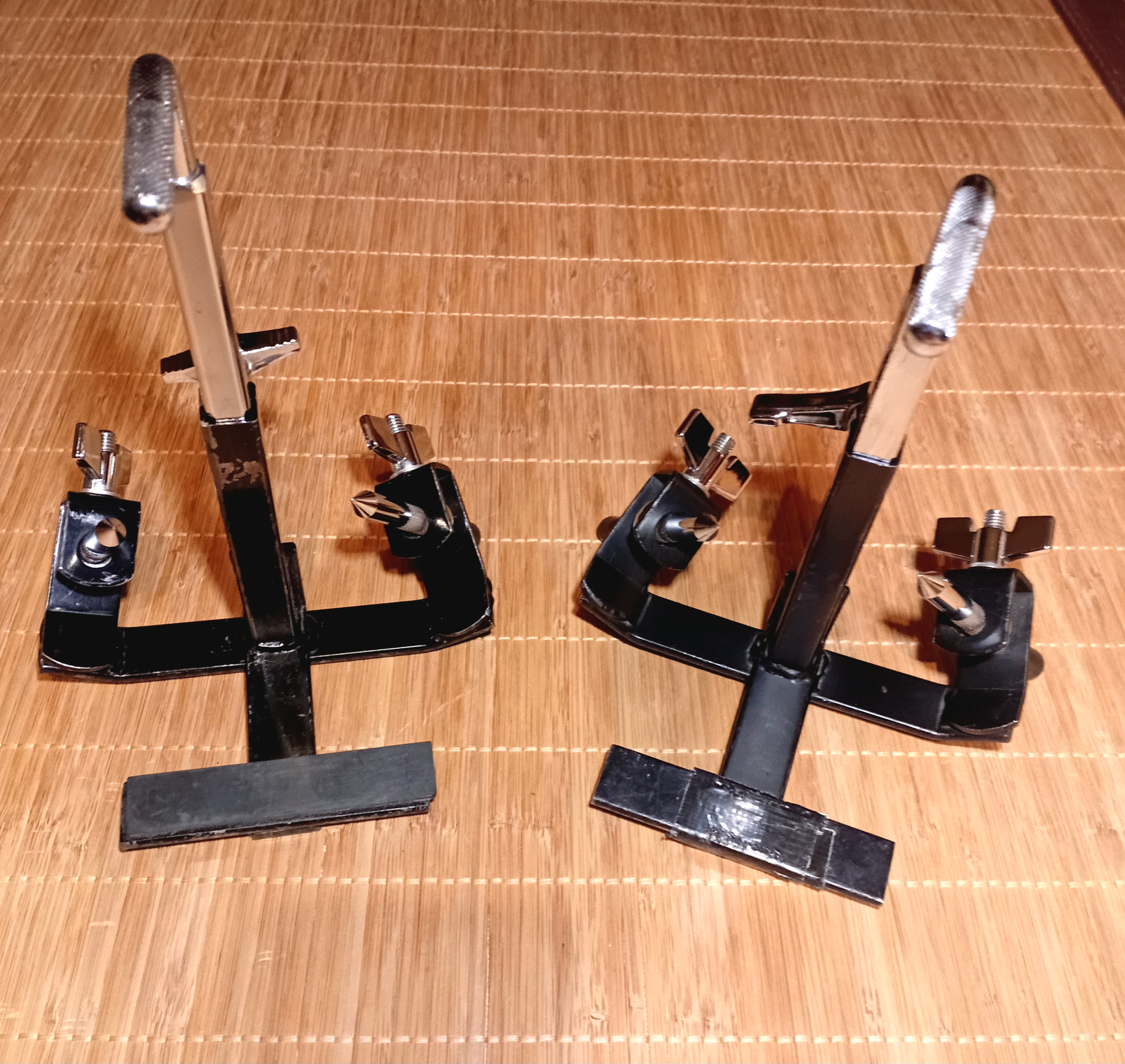 Vends 2 supports pour cloche Gibraltar SC-CBPM