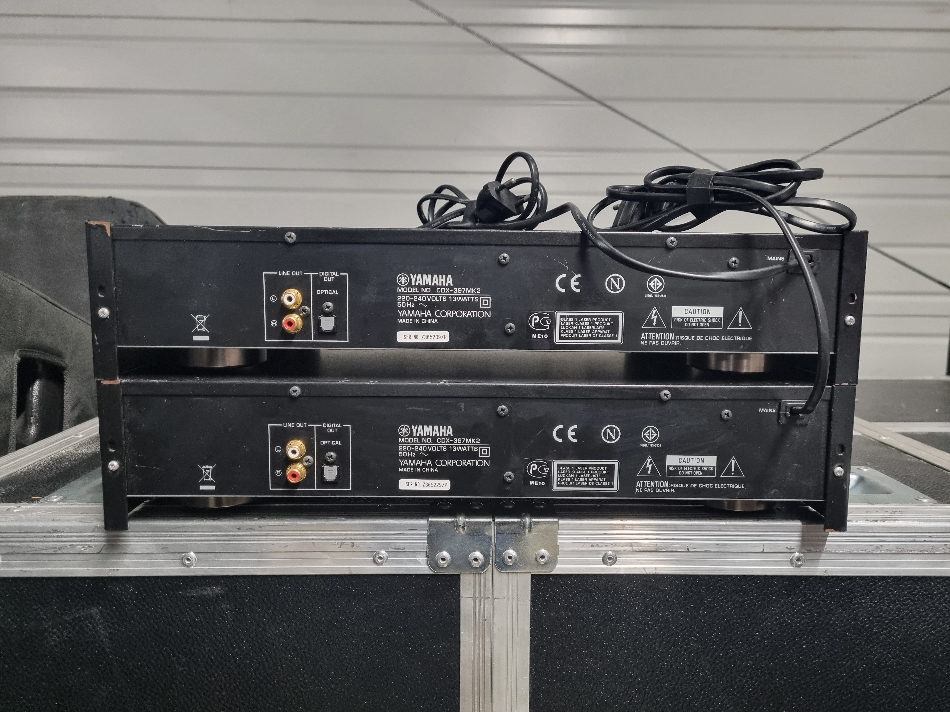 YAMAHA CDX-397MK2 x2 2
