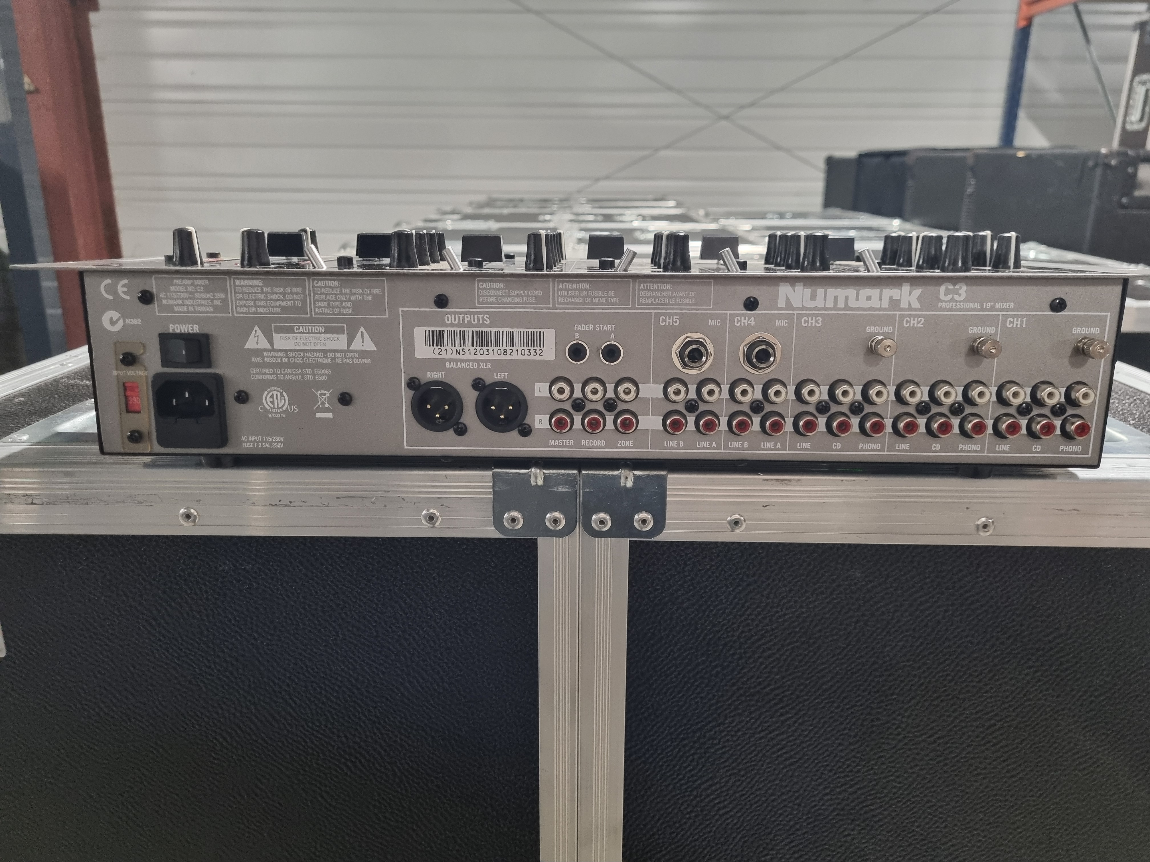 NUMARK C3-MIXER 2