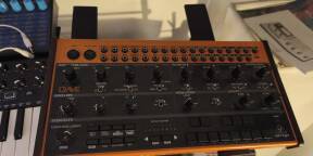 vends Crave Behringer