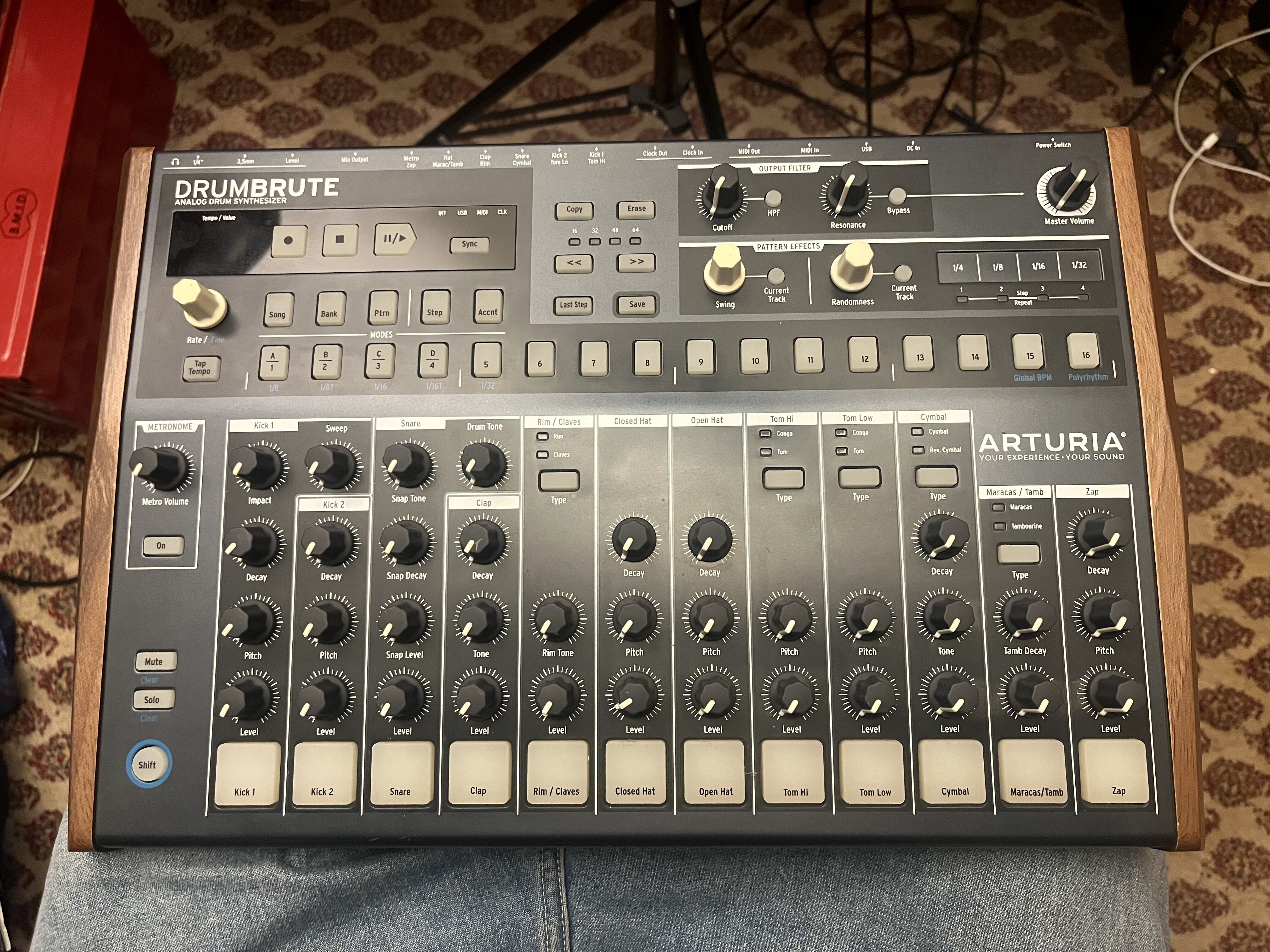 Vends Arturia DrumBrute