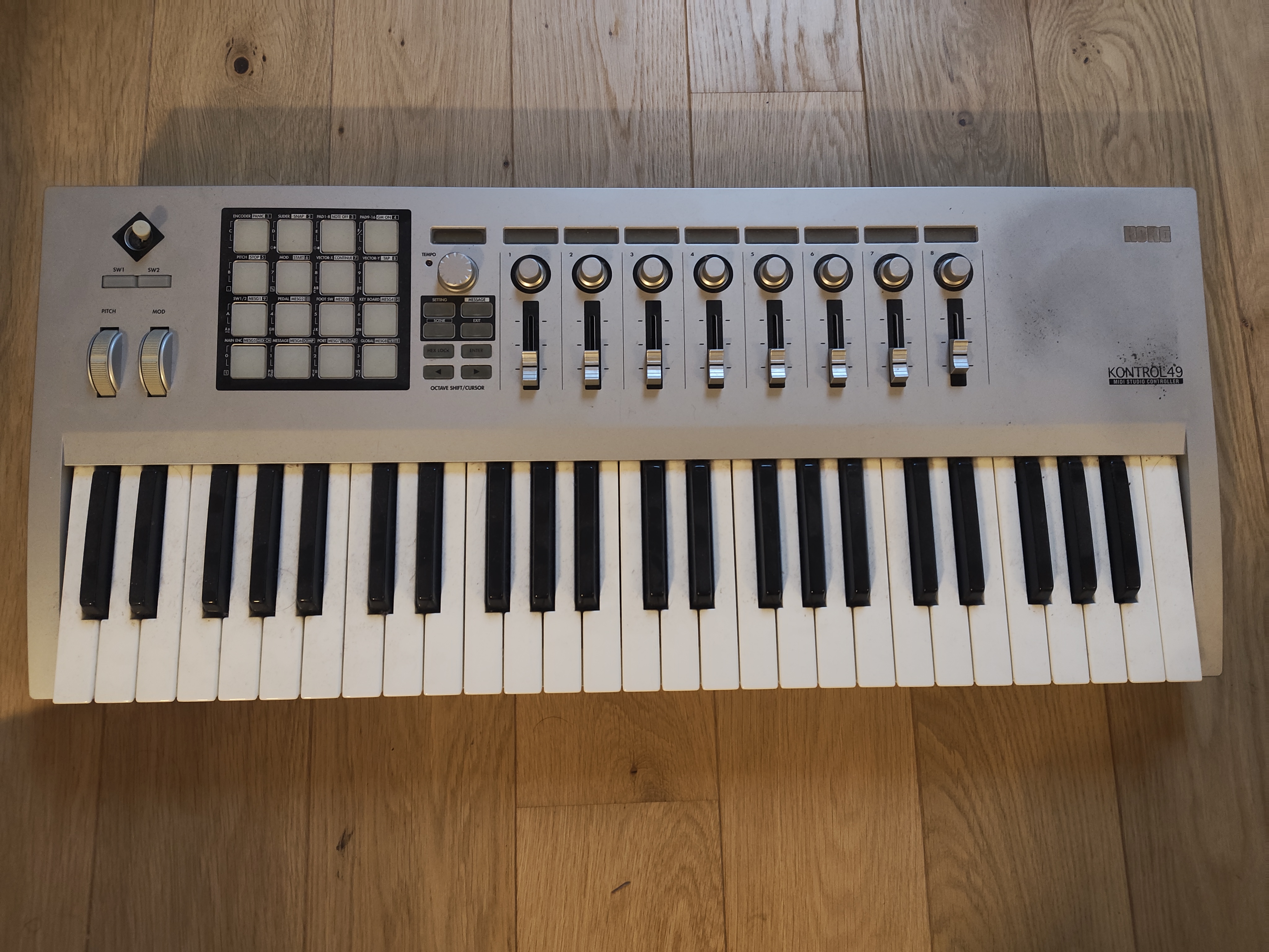 Vends Kontrol 49 // il a vécu !