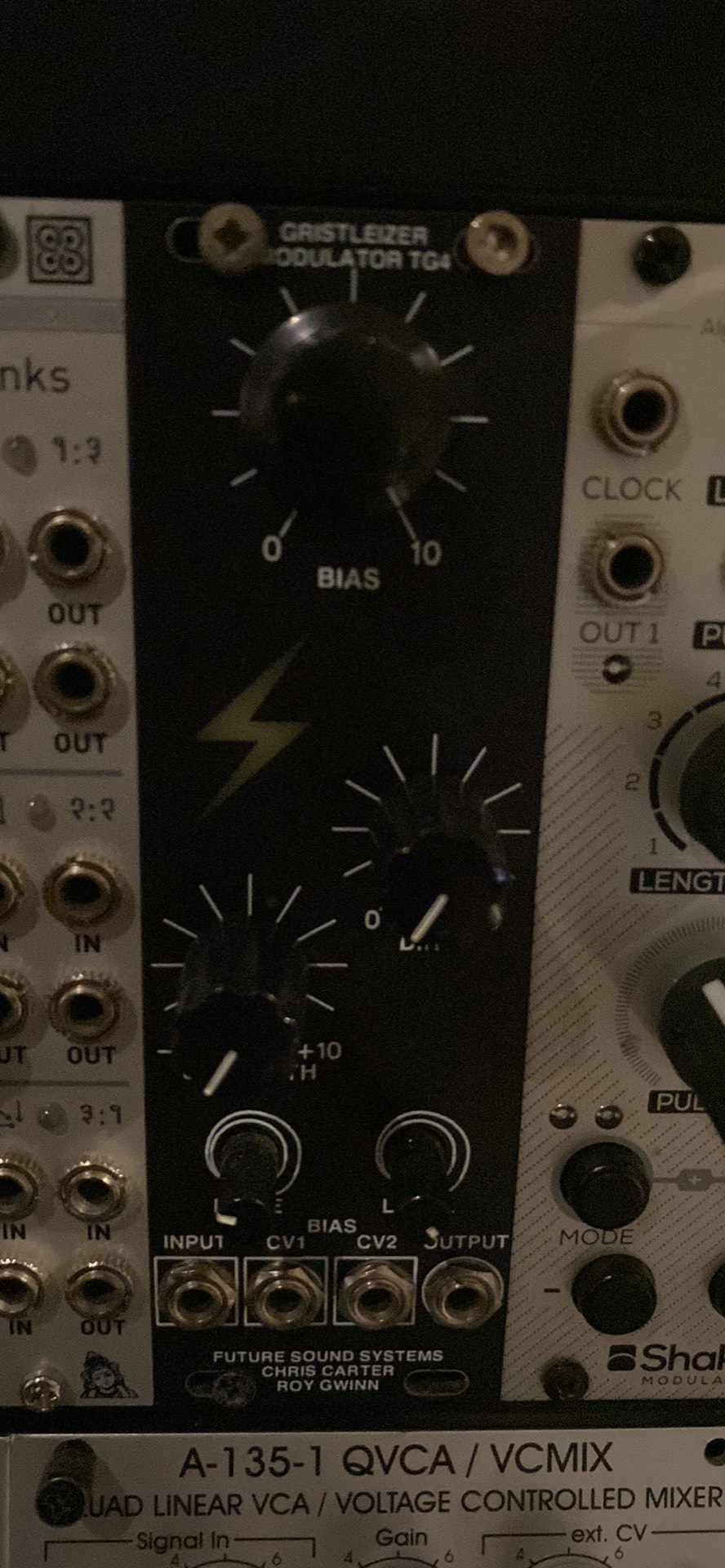 Vends TG4 modulator disto + VCA