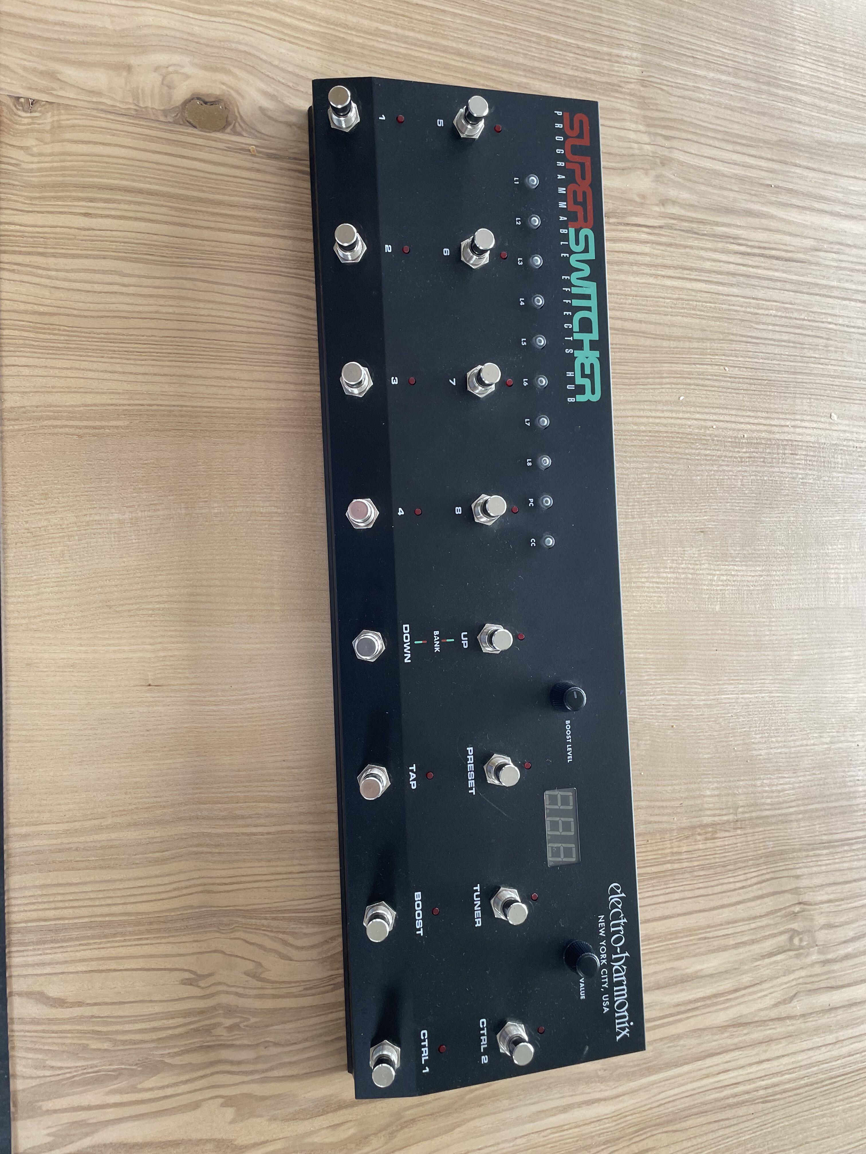 vends super switcher Electro Harmonix