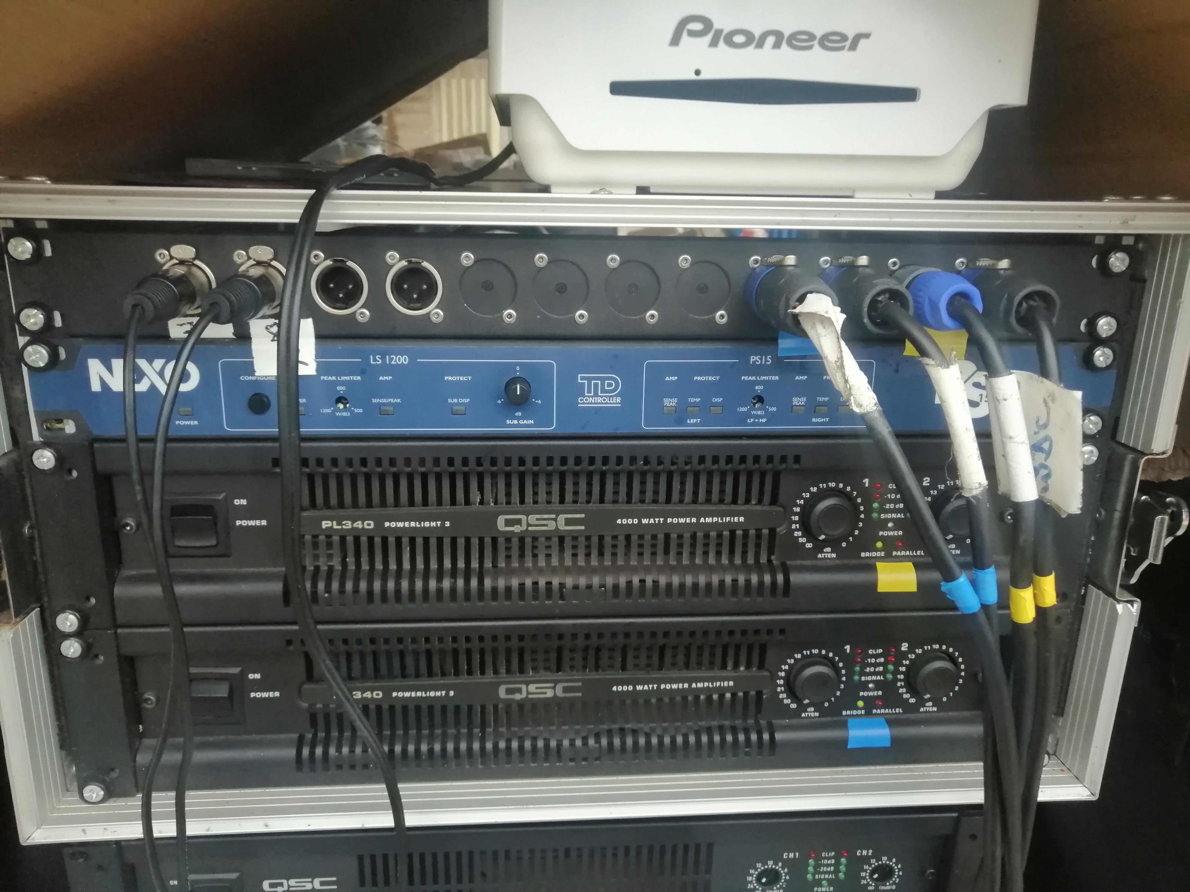 2 x ps15. 2 x ls1200 2 qsc pl340 filtre 