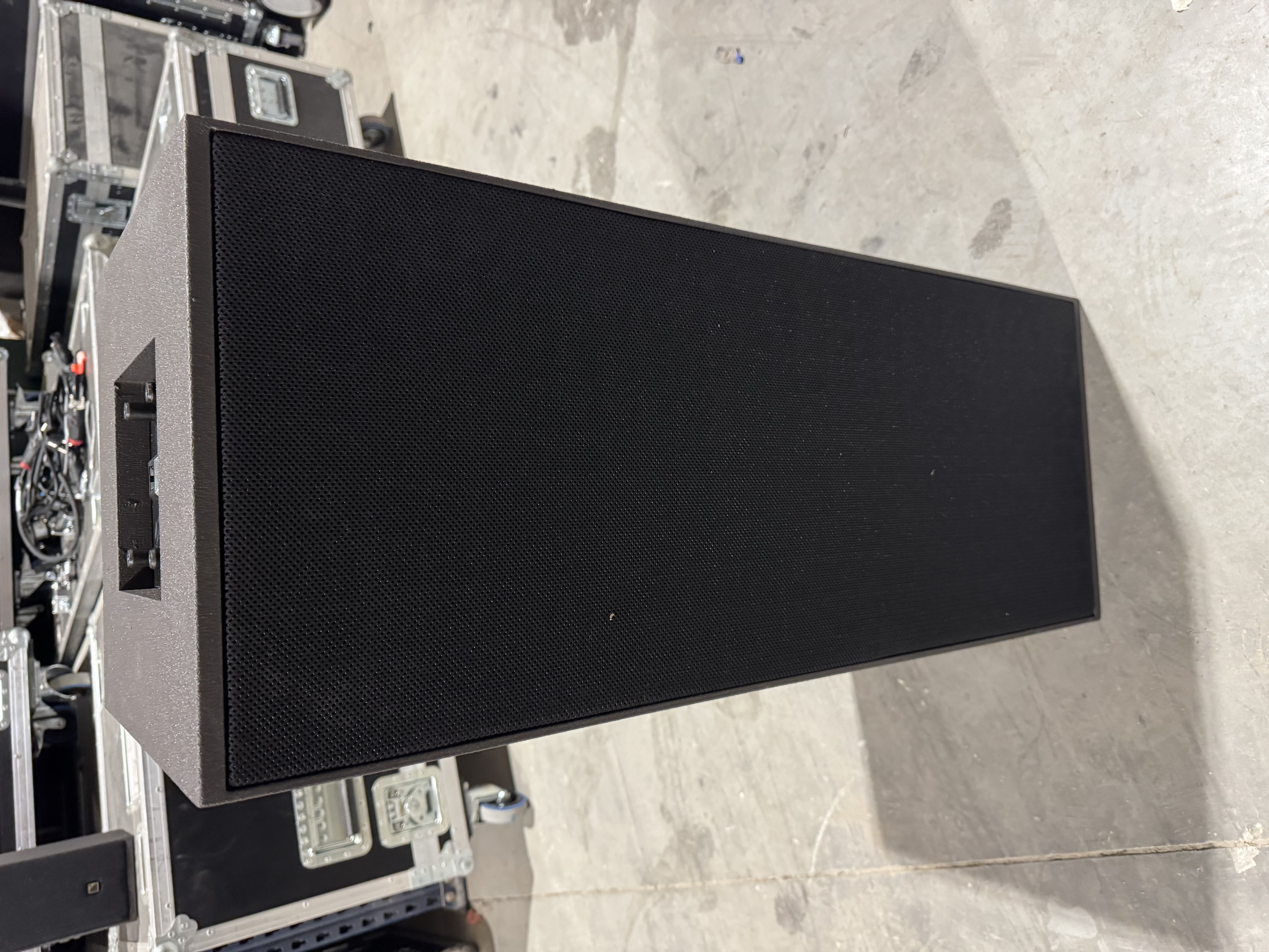 À vendre système syva : 2 syva / 2 syva low 2 syva base plus housses 