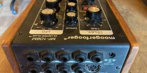 MoogerFooger MF 108 clusterflux