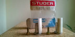 Un tape tension roller pour Studer A820 1/4"