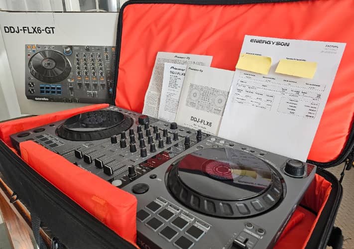 contrôleur Pioneer DDJ-FLX6-GT 