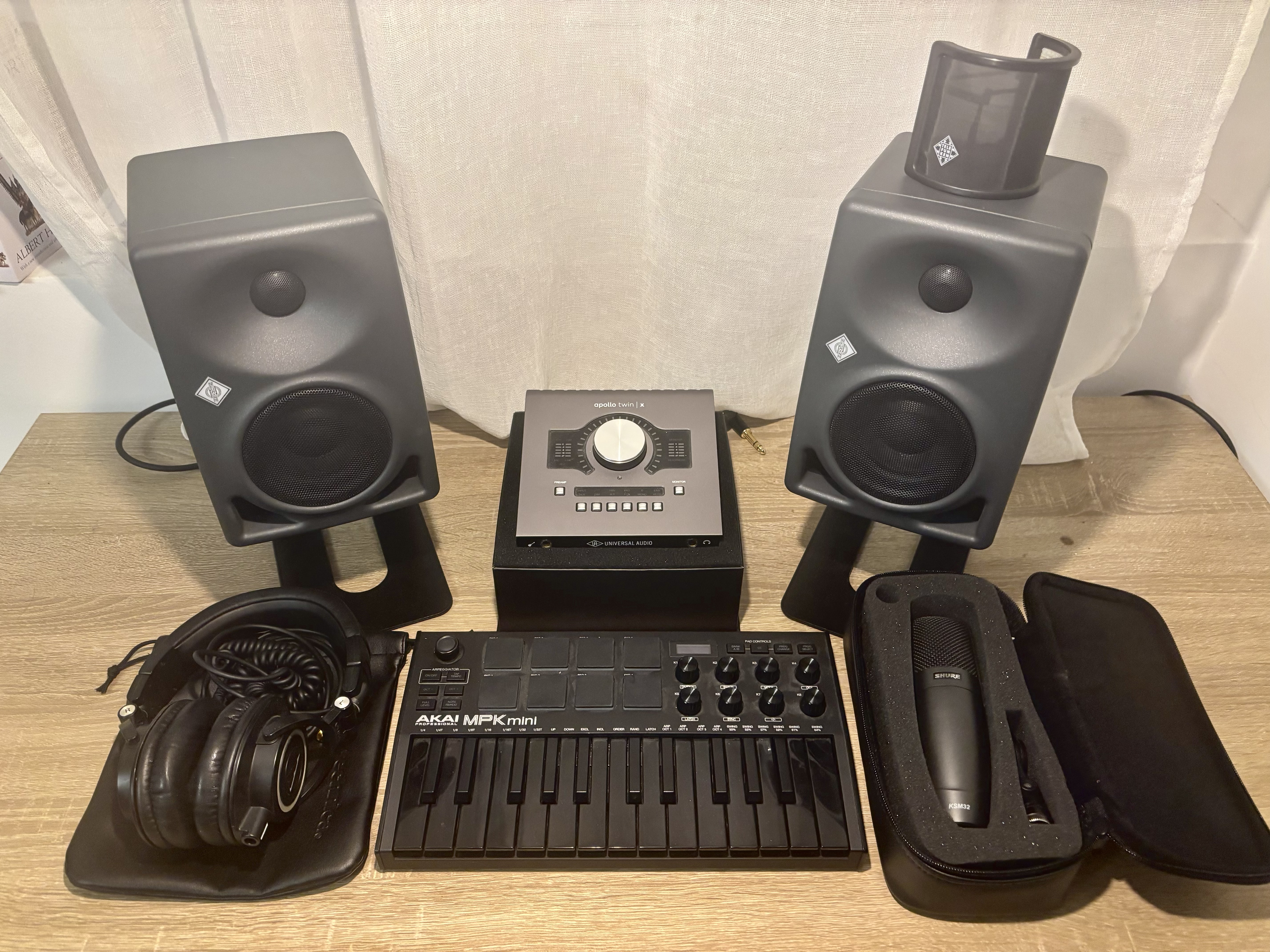 Home Studio Pro Clé en Main – Neumann / Apollo / Shure – État Neuf