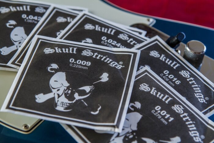 SkullStrings-5 SkullStrings-5