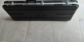 Valise guitare électrique Fame Hard Case ABS Deluxe - Très bon état (sans clé)