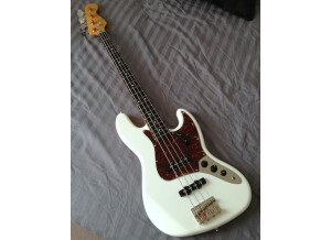 Squier Classic Vibe Jazz Bass '60s - Olympic White Rosewood