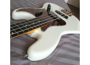 Squier Classic Vibe Jazz Bass '60s - Olympic White Rosewood