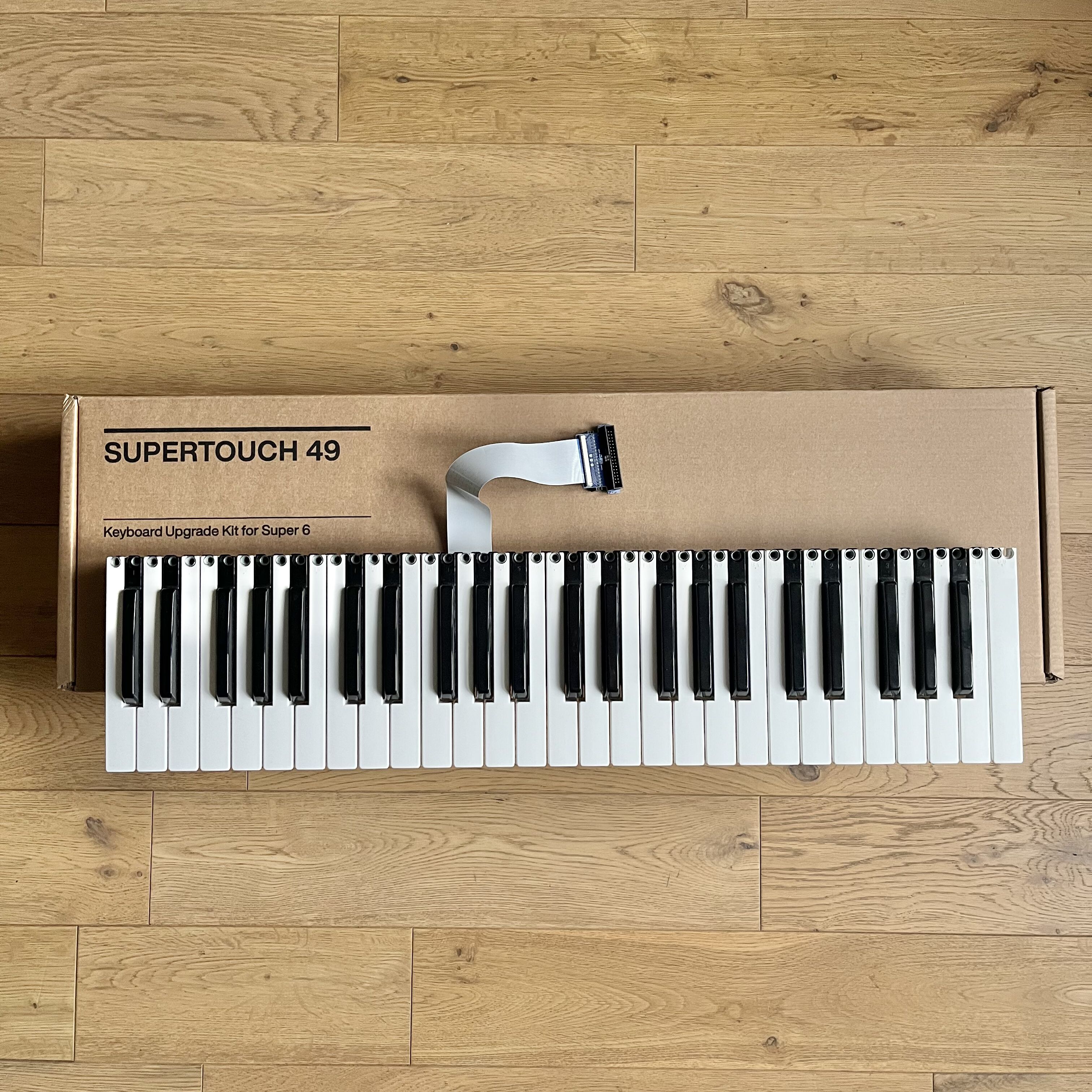 UDO Audio - SuperTouch ST-49 - Clavier Poly Aftertouch pour Synthé Super 6