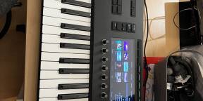 NI Komplete Kontrol S61 MK III
