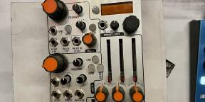 Vends mon Industrial Music Electronics Piston Honda Mark III