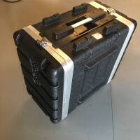 Vends FLY Thomann Rack Case 6U