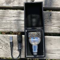 Microphone Eugen Beyer M 19b avec saboîte d'origine et son câble