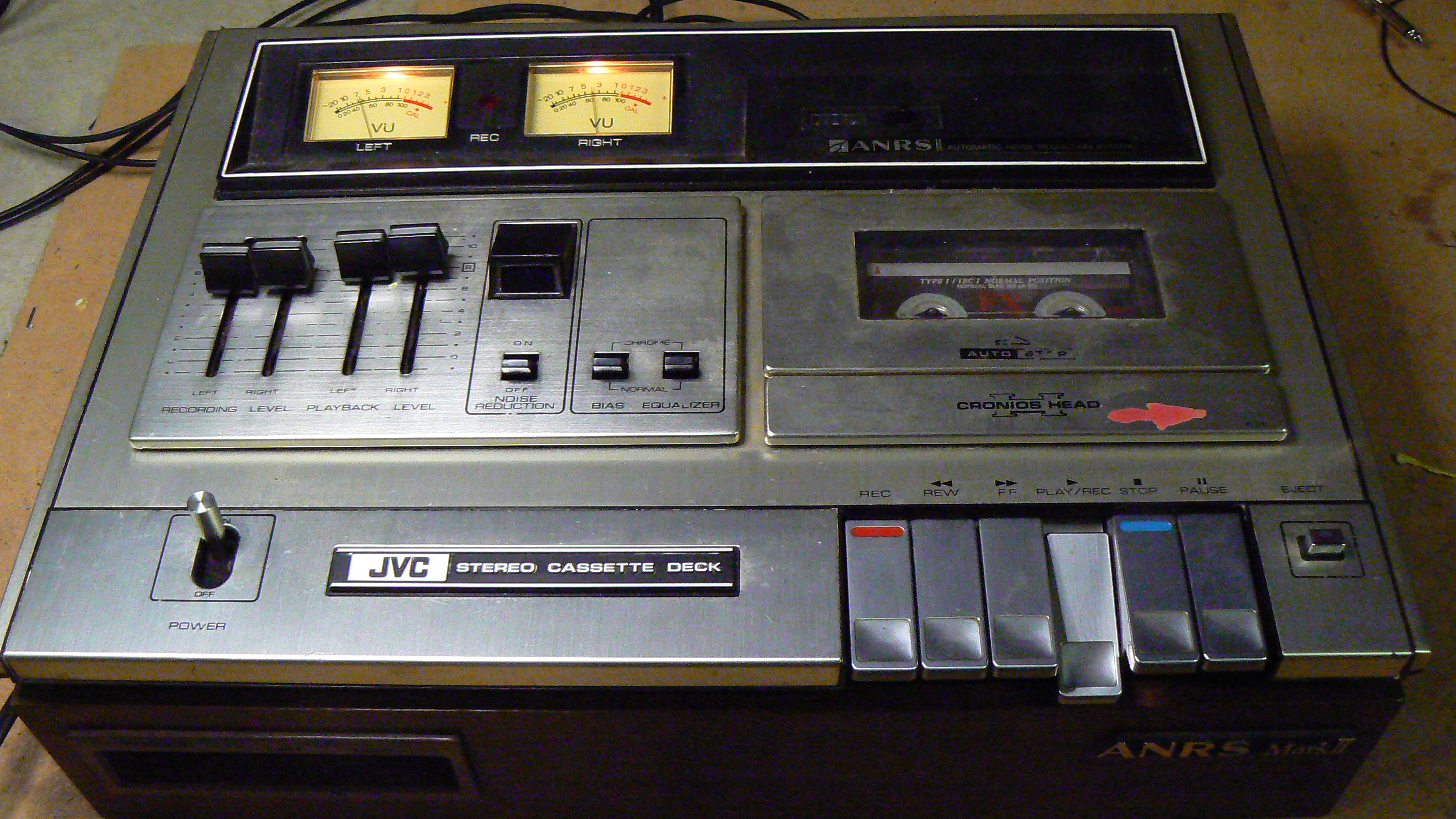 vends JVC CD1667-2U2 platine K7 vintage