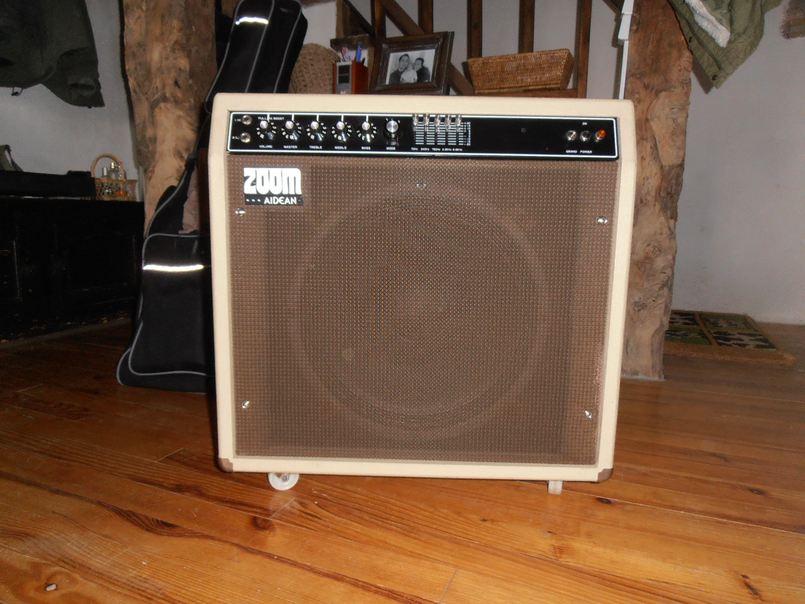  Ampli Basse ET Guitare -Zoom Aidean-Mesia Engineering, MB100E