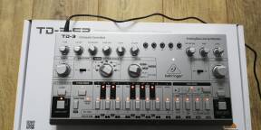 Vends Behringer TD-3-SR