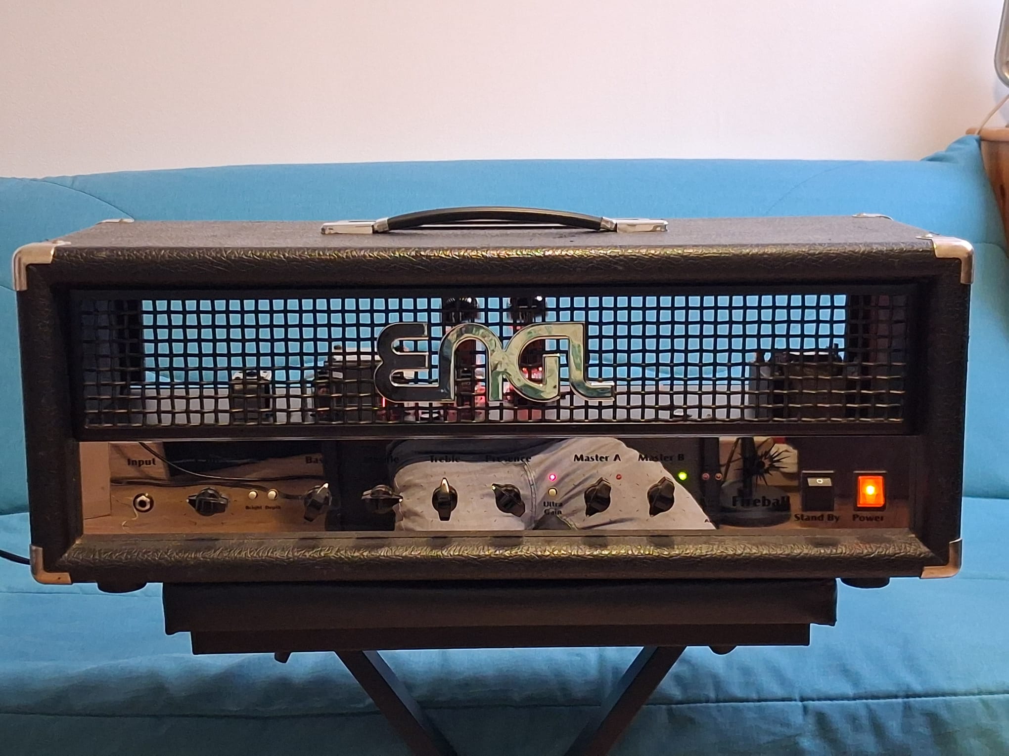 Tête d’ampli ENGL Fireball 60W