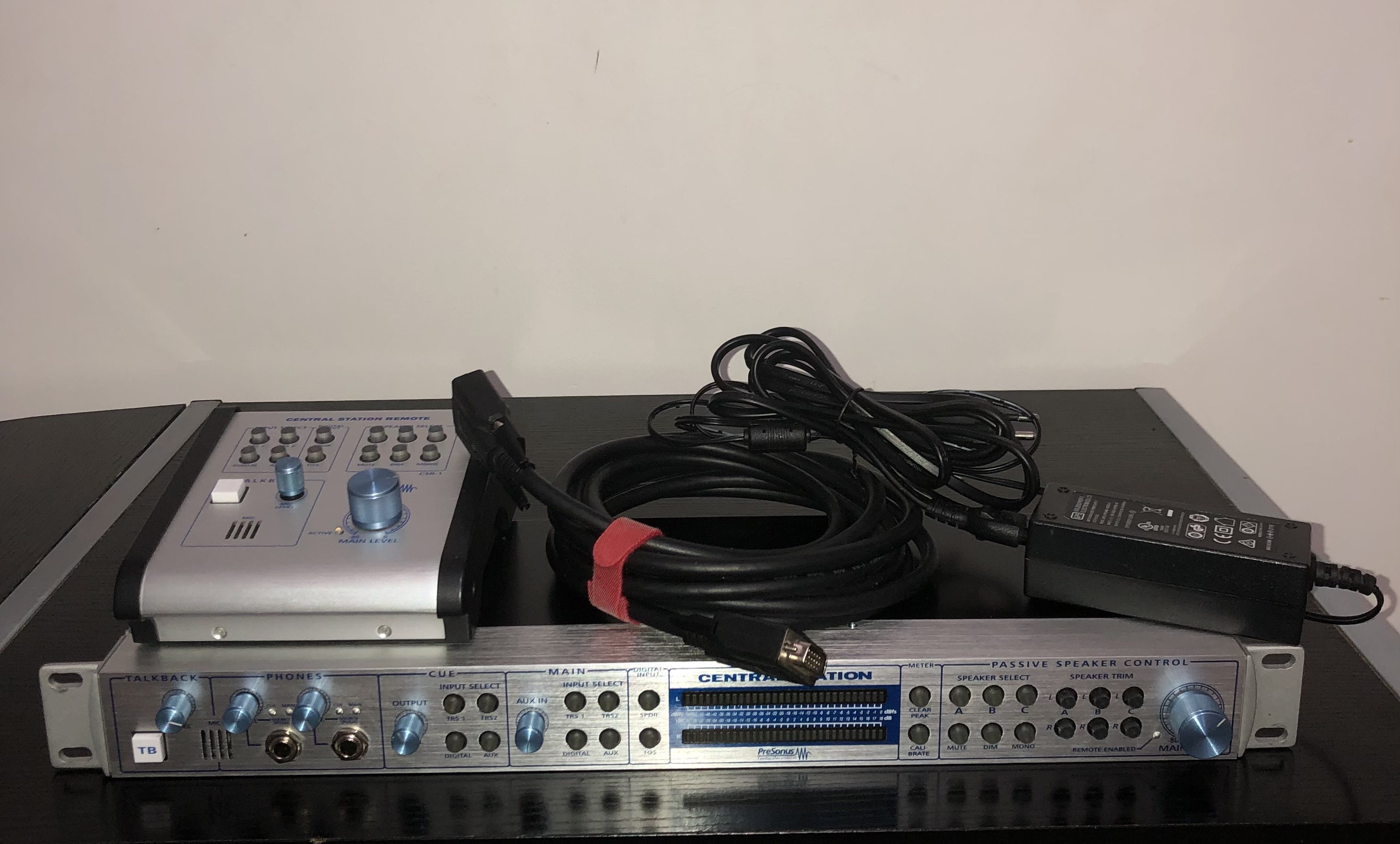 Presonus Central Station Plus + Remote