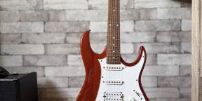 Ibanez Gio GRX140. Entièrement fonctionnelle et prête à jouer.