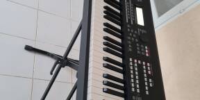 Clavier Yamaha MOXF8 + Housse + Pied + Pédale