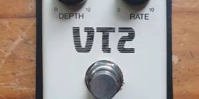 Tremolo guitare vintage Guyatone