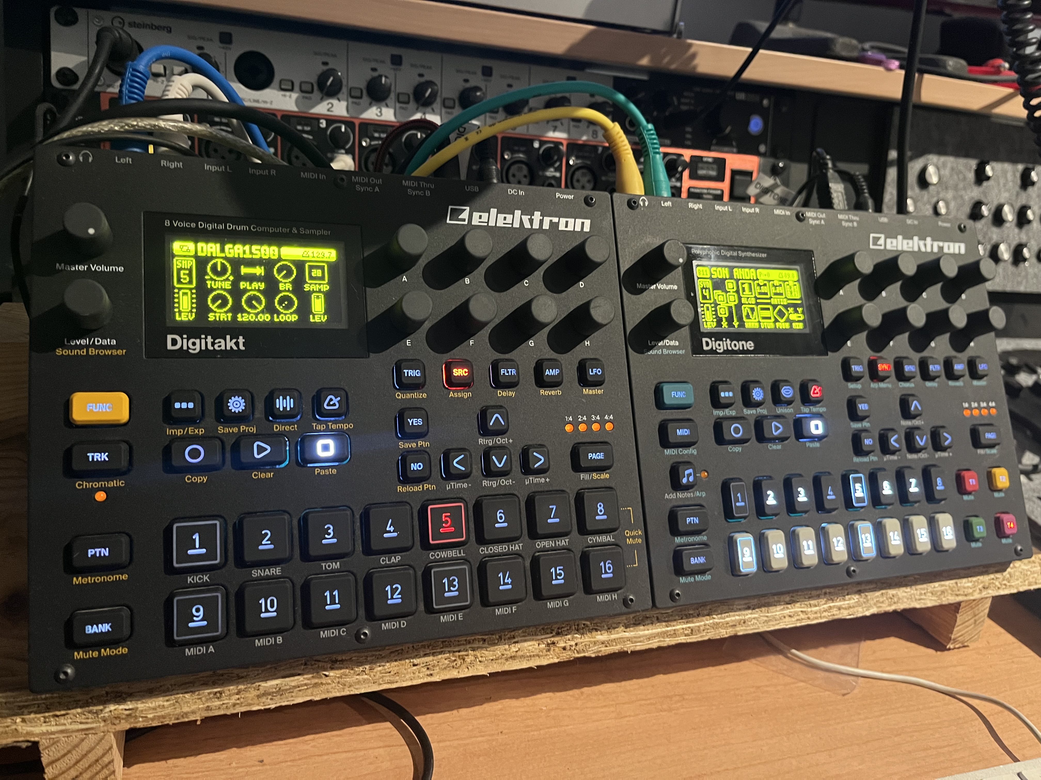 Vends Digitone état irréprochable