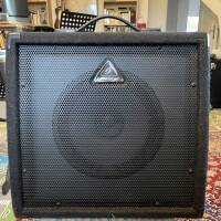 Vends Ampli Clavier Behringer comme neuf