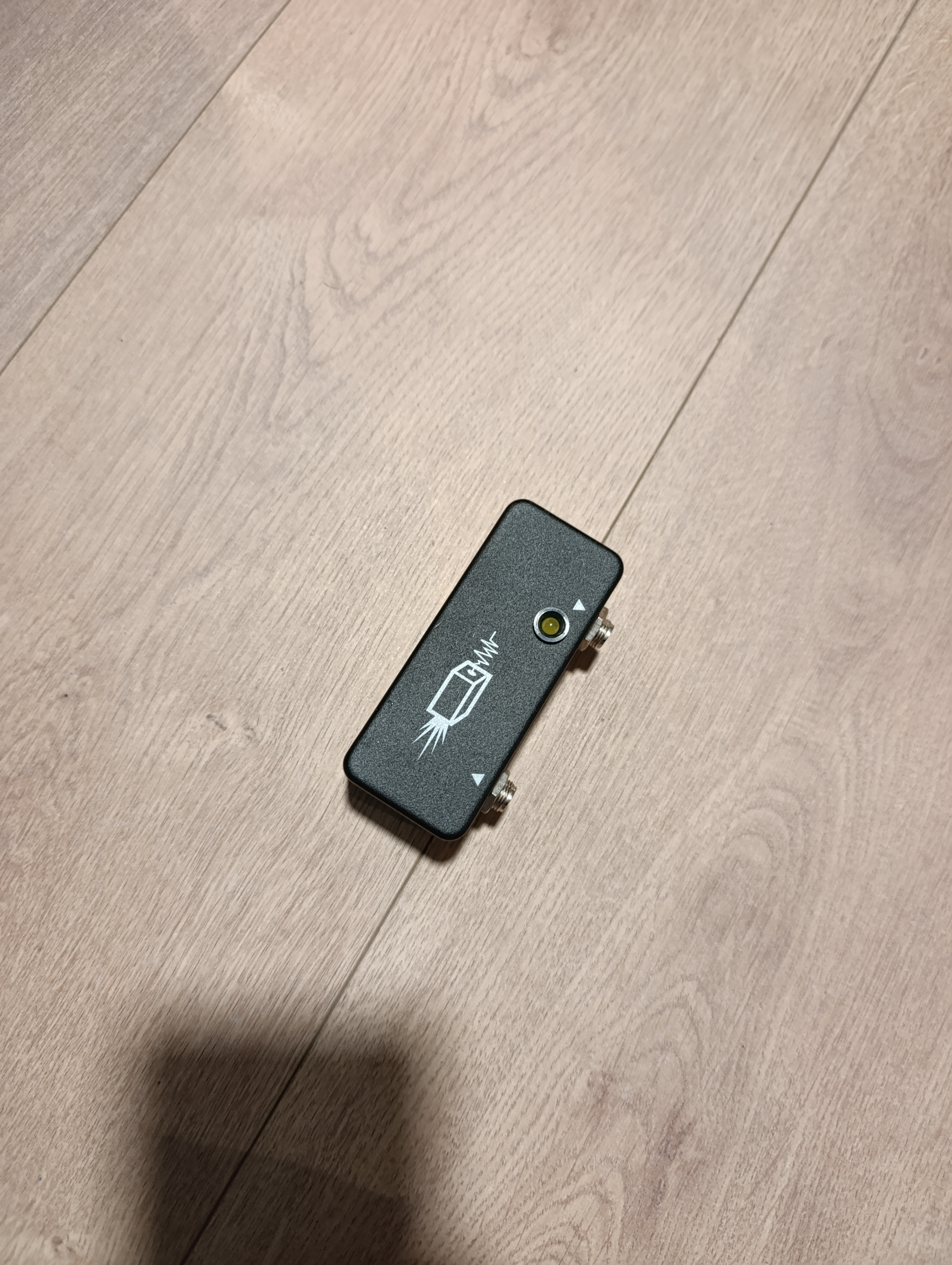 Vends JHS Pedals Little Black Buffer