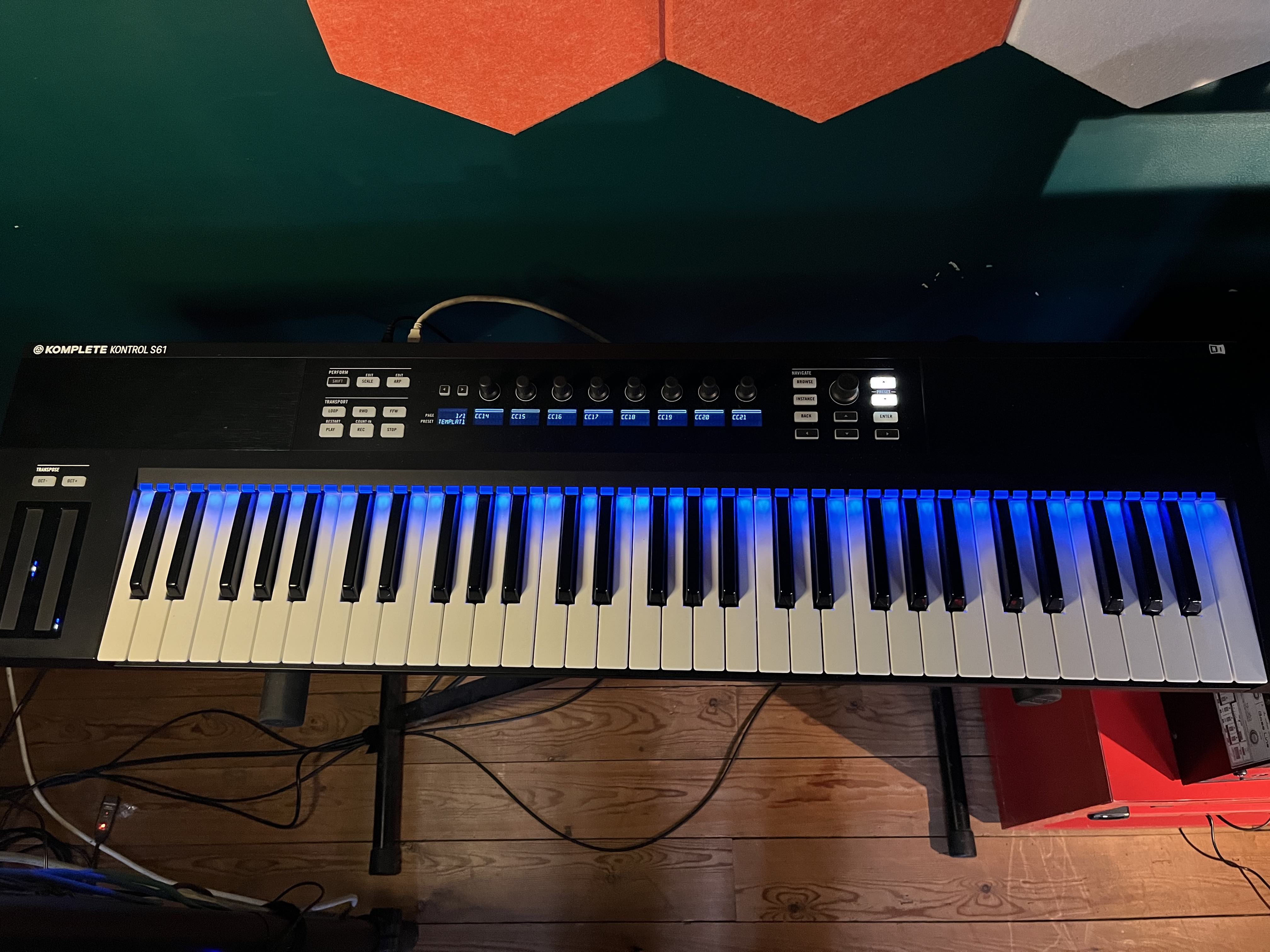 Komplete Kontrol S61