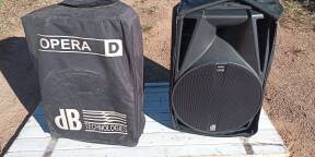 Vends paire d'enceintes Db Technologies 602D avec etui original